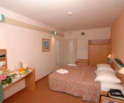 IBIS PRAHA KARLIN