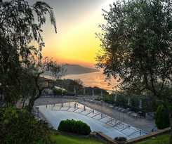 Hotel and Serviced Residence Gocce Di Capri Sorrento Coast