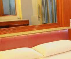 Pradipat Hotel