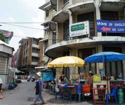 Ratchadamnoen Residence