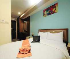 Royal Express Inn Sukhumvit by Compass Hospitality