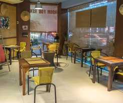 The Rainforest Guesthouse and Cafe