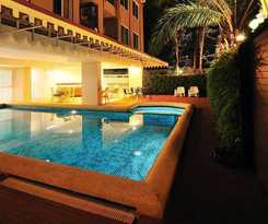 Hotel The Airport Greenery