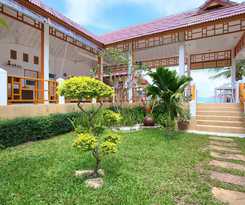 The Cosy Beach Resort