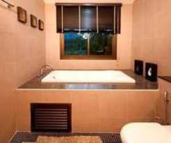 Hotel Baan Santhiya Private Pool Villas