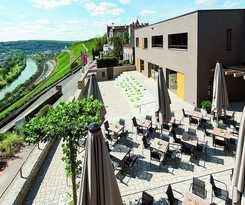 Schlosshotel Steinburg