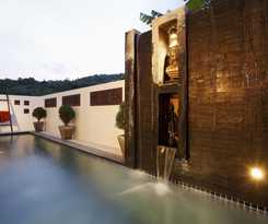 Hotel By The Lake Villas