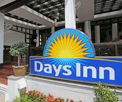 Hotel Days Inn By Wyndham Patong Beach Phuket
