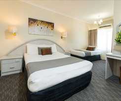 Hotel Adelaide Royal Coach