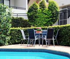 Spring Hill Mews Apartments