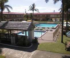 Hotel Nobbys Outlook