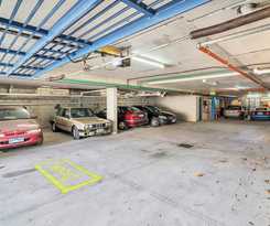 B&B Arrival Accommodation Centre