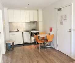 Ozstays Katz Apartments