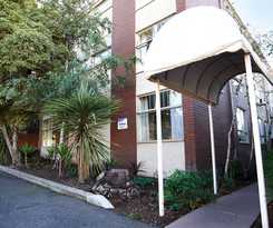 City Edge Serviced Apartments East Melbourne
