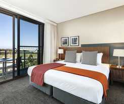 Hotel Quest At Sydney Olympic Park