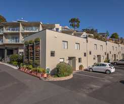 Hotel Bay View Villas
