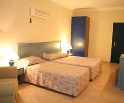  Elysee Garden Family Hotel