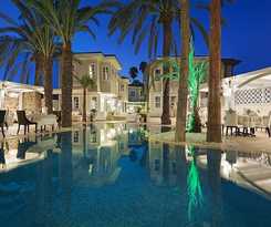 Hotel Elegance East - Boutique Class