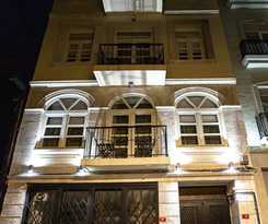 Chiconomy Suites