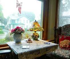 Niagara Inn Bed and Breakfast