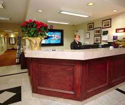 Hotel Niagara Lodge and Suites