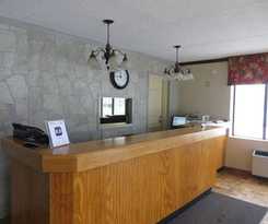 Diplomat Inn