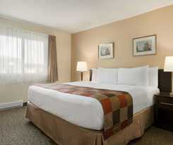 Days Inn By Wyndham Montreal East