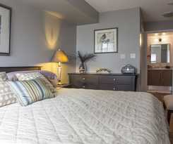  Park Suites Toronto - Element
