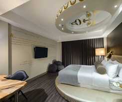 Hotel Skwachàys Lodge