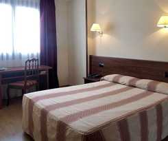 Palacio Arias - Hotel y Apartamentos Arias