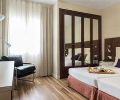 Arenas Atiram Hotels