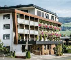 Alpenparks and Apartment Taxacher