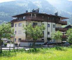 Avenida Ski y Golf Resort by Alpin Rentals