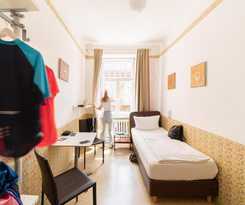 Three Little Pigs Berlin