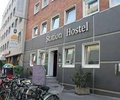 Hostel Station For Backpackers