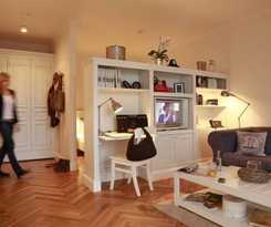 Hotel von Deska Townhouses - The White House