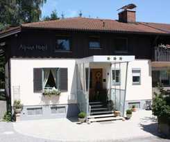 Hotel Alpina