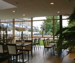 Das An Der Stadthalle