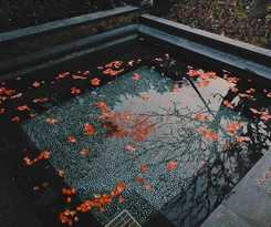 Riyuegu Hotsprings Resort