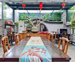 Old Beijing Square Hotel