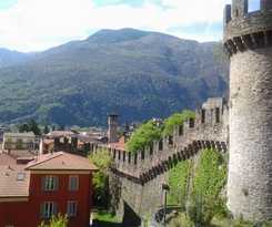  Youthhostel Montebello
