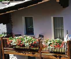 Alpine Lodge