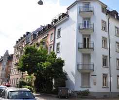  Swiss Star Zürich Wiedikon, Dubs