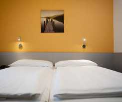 Alexander Guesthouse