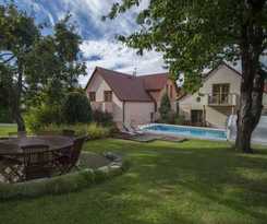 Hotel Garni Pod Skalkou