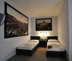 U Cervene zidle - Red Chair Hotel