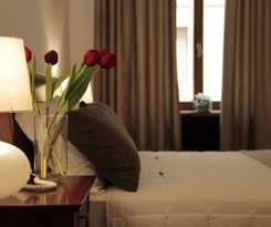 Hotel St. Peter' Six Rooms and Suites