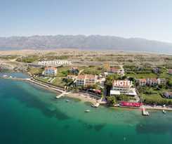 Hotel Vila 4m - Boarding House and Apartments