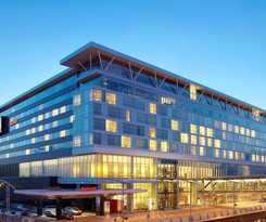 Hotel Montreal Airport Marriott In-terminal