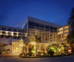 Hotel Radisson Blu Plaza Hyderabad Banjara Hills